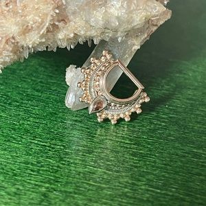 GORGEOUS Custom BVLA Maika Hinge Ring Clicker with Rutilated Quartz Pear
